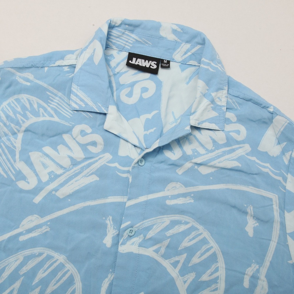 JAWS Movie Men's Casual Button Down Shirt Medium M Blue White Shark Graphic